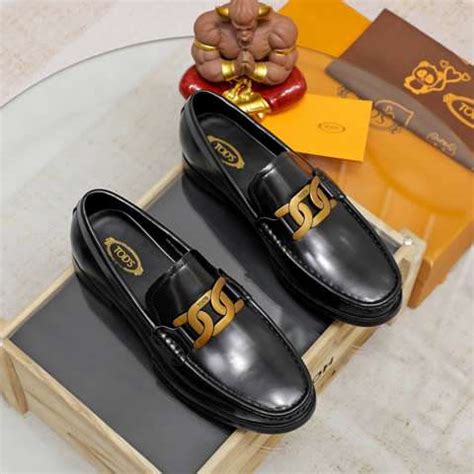 replica tods mens shoes|todd's shoes real or real.